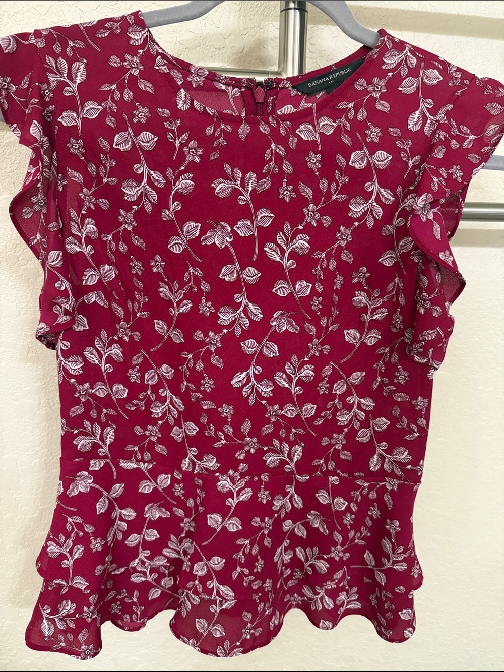 Banana Republic Fuchsia Floral Ruffle Peplum Top